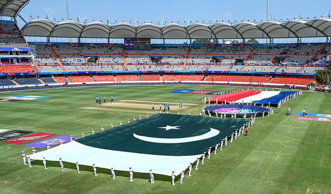 کھلاڑیوں کے لیے ویزا پروسیسنگ میں تاخیر کے بعد پاکستان کے شائقین اور میڈیا کو بھی ورلڈ کپ سے قبل ویزے کے مسائل کا سامنا ہے۔